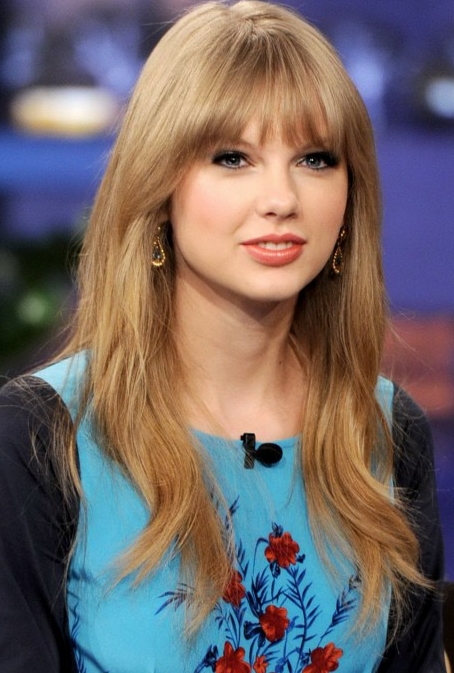 Taylor Alison Swift is an American country pop singer and songwriter who was born in Reading, Pennsylvania on December 13, 1989. - Taylor-Swift-Favorite-Color-Movie-Sports-TV-Show-Perfume-Biography-Facts