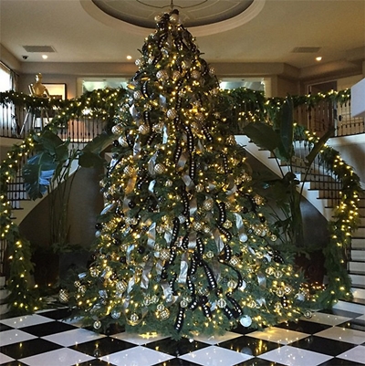 Kris Jenner Christmas Tree 2014