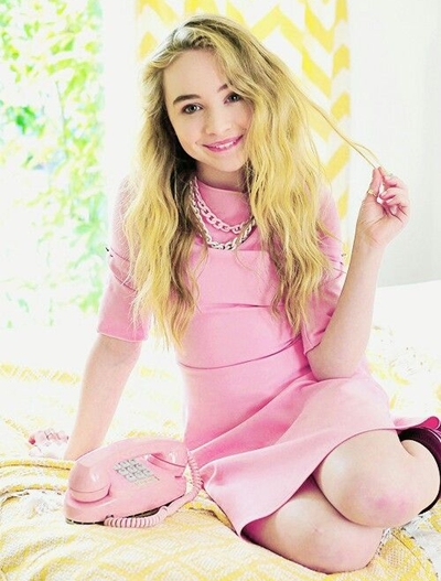 Sabrina Carpenter Favorite Things Food Color Song Hobbies Biography