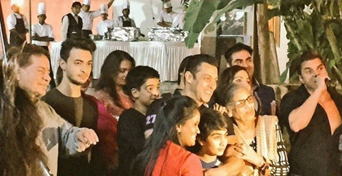 Salman Khan Birthday Bash 2015 Pictures