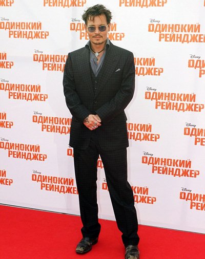 Johnny Depp Body Measurements