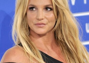 Britney Spears Body Measurements Height Weight Shoe Size Statistics