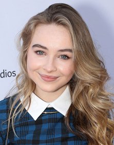 Body Measurements of Sabrina Carpenter with Bra Size Height Weight Stats