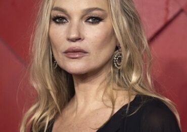 Kate Moss Body Measurements Height Weight Shoe Size Stats