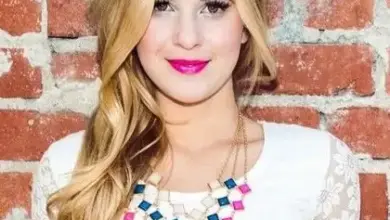Caroline Sunshine Face