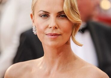Charlize Theron Body Measurements Height Weight Bra Size Vital Statistics