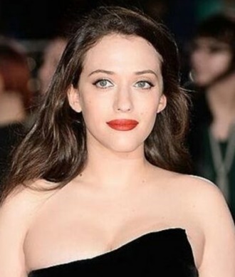 2 Broke Girls Kat Dennings Max Black 30H boobs 