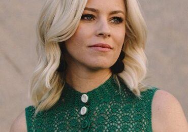 Elizabeth Banks Body Measurements Height Weight Shoe Size Statistics Bio