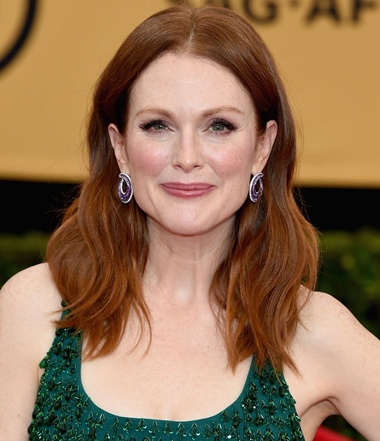 Julianne Moore Body Profile