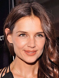 Katie Holmes Body Measurements Height Weight Shoe Bra Size Vital Statistics