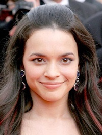 Norah Jones Body Measurements Height Weight Bra Shoe Size Vital Statistics