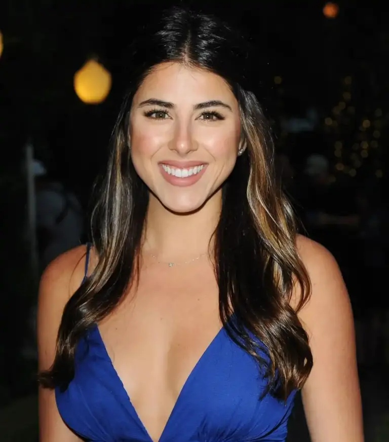Daniella Monet