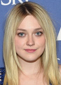 Dakota Fanning Body Measurements Bra Size Height Weight Shoe Vital Statistics Bio