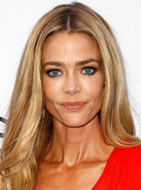 Denise Richards Body Measurements Bra Size Height Weight Shoe Vital Statistics