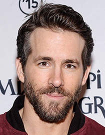 Ryan Reynolds Body Measurements Height Weight Shoe Size Hair Color Vital Stats