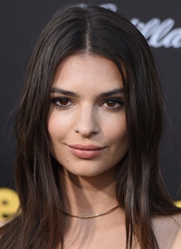 Emily Ratajkowski Body Measurements Bra Size Height Weight Vital Statistics