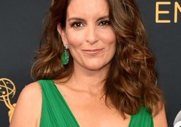 Tina Fey Body Measurements Bra Size Height Weight Shoe Statistics
