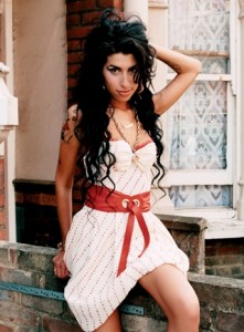 Amy Winehouse Body Measurements Height Weight Bra Size Shoe Vital Stats