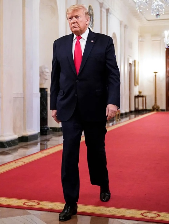 Donald trump body measurements height weight shoe size vital stats