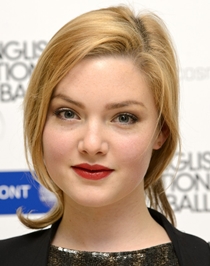 Holliday Grainger body measurements Height Weight Bra Size vital Stats Bio