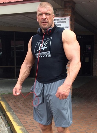 Triple H Height Weight Body Shape