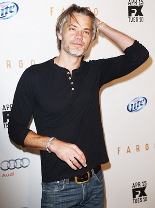 timothy olyphant body