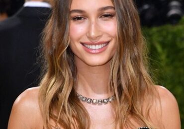 Hailey Baldwin Body Measurements Height Weight Bra Size Shoe Vital Stats
