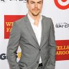 Derek Hough Body Measurements Height Weight Shoe Size Age Vital Stats