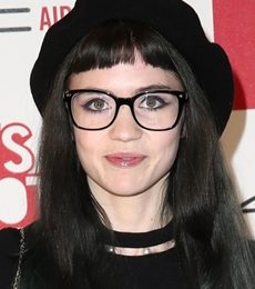 Grimes Body Measurements Height Weight Bra Size Stats Facts