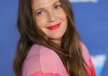 Drew Barrymore Body Measurements Height Weight Bra Size Shoe Stats