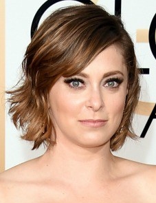 What Bra Size Is Rachel Bloom?