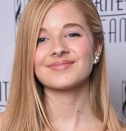 Jackie Evancho Height Weight Bra Size Body Measurements Age Ethnicity
