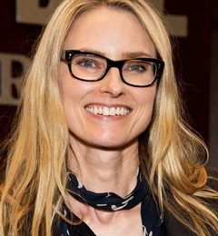Aimee Mann Height Weight Body Measurements Bra Shoe Size Age Facts