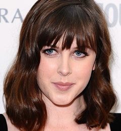 Alexandra Roach Height Weight Body Measurements Bra Size Age Facts Ethnicity