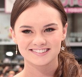 Madeline Carroll Measurements Height Weight Bra Size Body Shape Facts