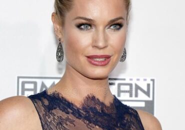Rebecca Romijn Measurements Height Weight Bra Size Body Statistics