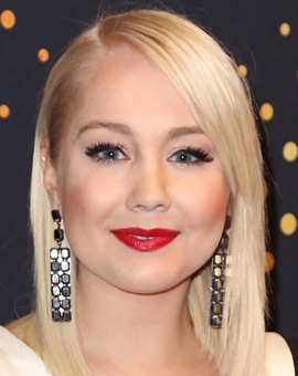 Singer RaeLynn