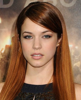 Alexis Knapp