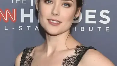 Megan Boone Face