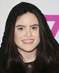 Singer Kiiara