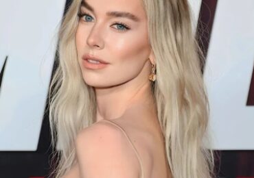 Vanessa Kirby Body Measurements Height Weight Bra Size Shoe Statistics