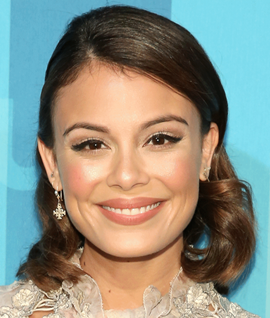 Actress Nathalie Kelley