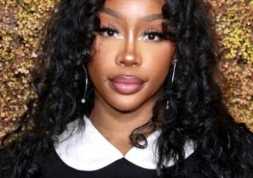 SZA Height Weight Body Measurements Shoe Size Net Worth Statistics