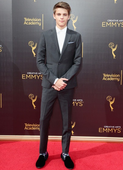 Corey Fogelmanis Body Measurements Facts