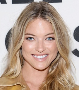 Model Martha Hunt