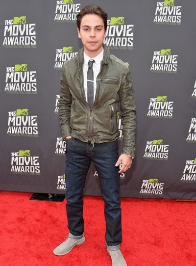 Jake T. Austin Height Weight Stats