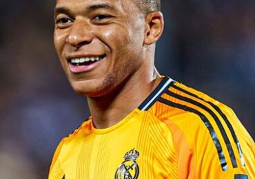 Kylian Mbappe Height Weight Body Measurements Shoe Size Stats