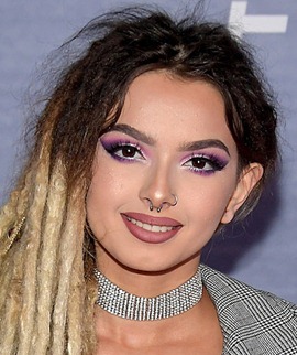 Singer Zhavia Ward