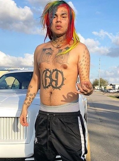 6ix9ine Freundin Vermogen Grosse Tattoo Herkunft 2021 Taddlr