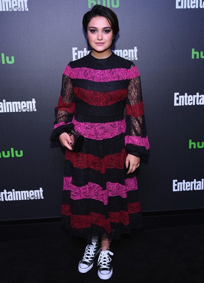 Ariela Barer Height Weight Shoe Size